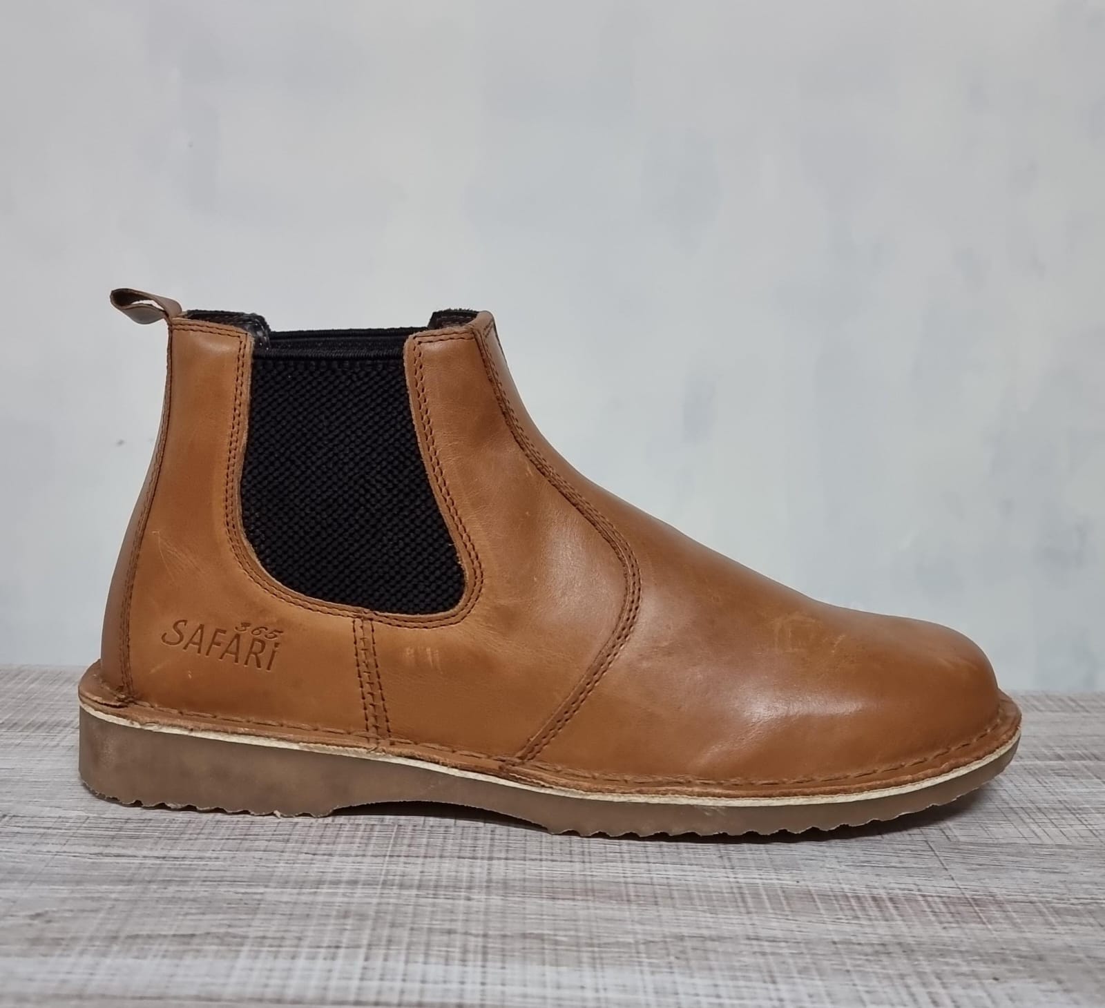 Safari Men's Genuine Leather Chelsea Vellie Boots