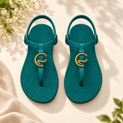 Sienna Gold Accent Sandals | PLEASE SIZE UP 1 SIZE