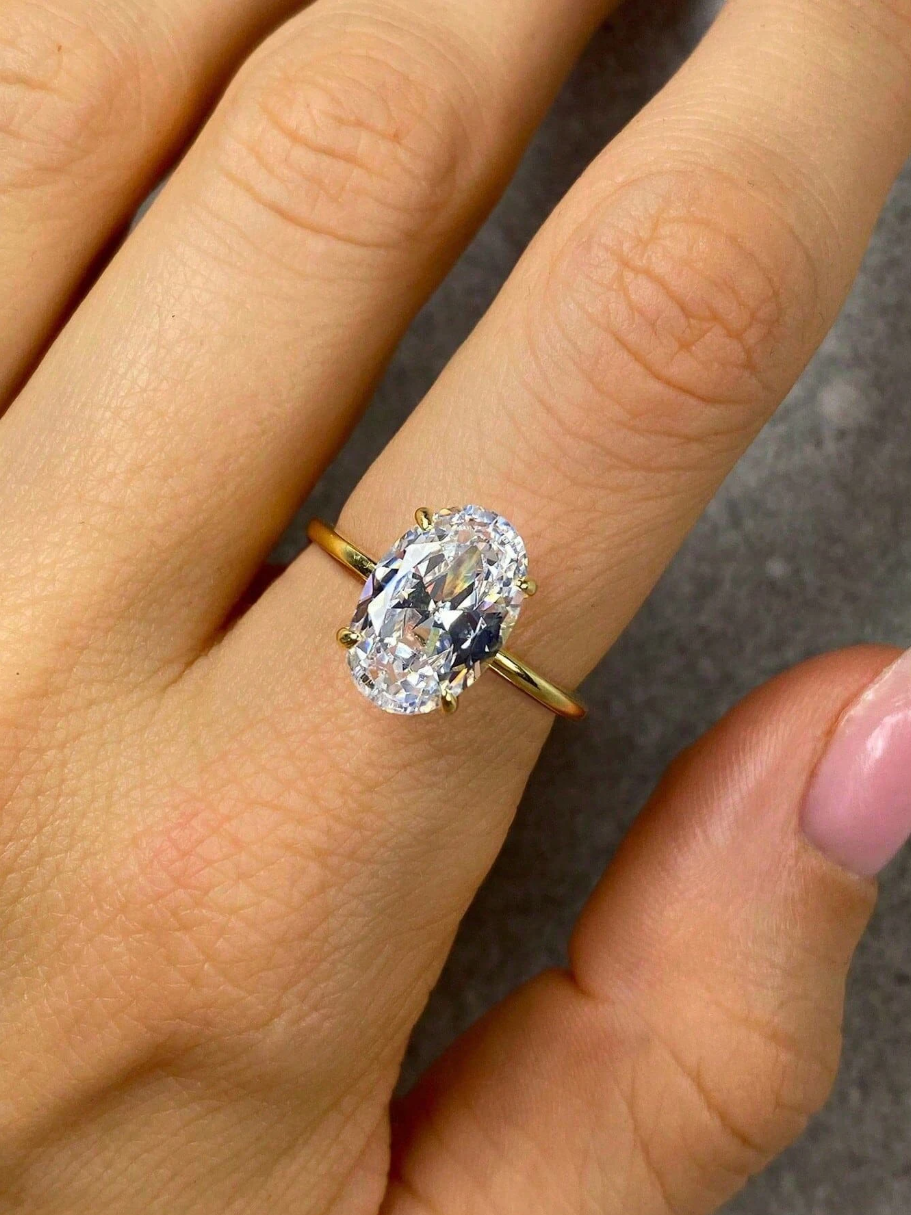 925 Sterling Silver Oval Cut Four Claw Solitaire Ring