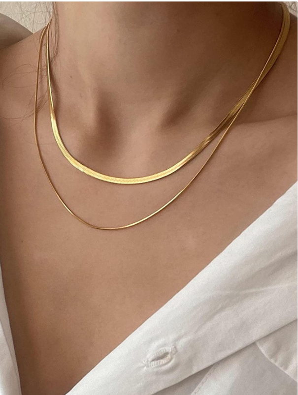 Minimalist Layered Silver Chain Necklace Set