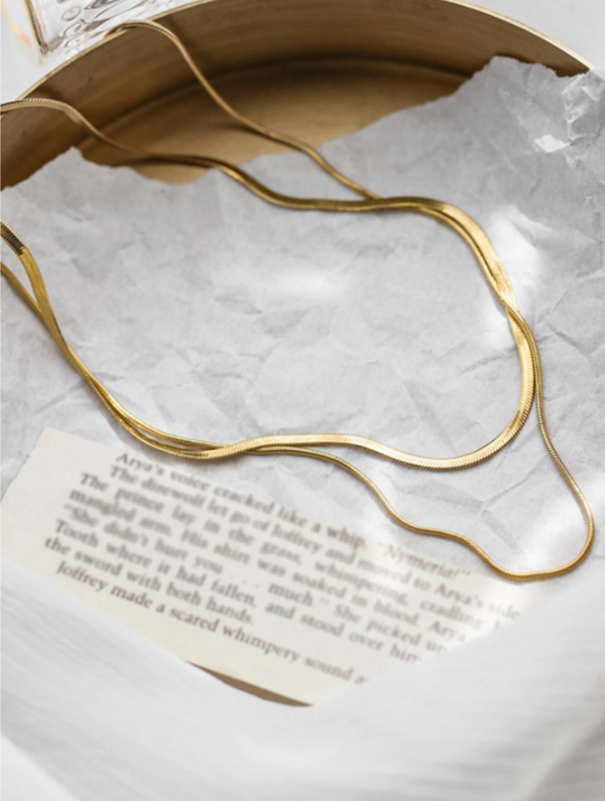 Minimalist Layered Gold Chain Necklace Set