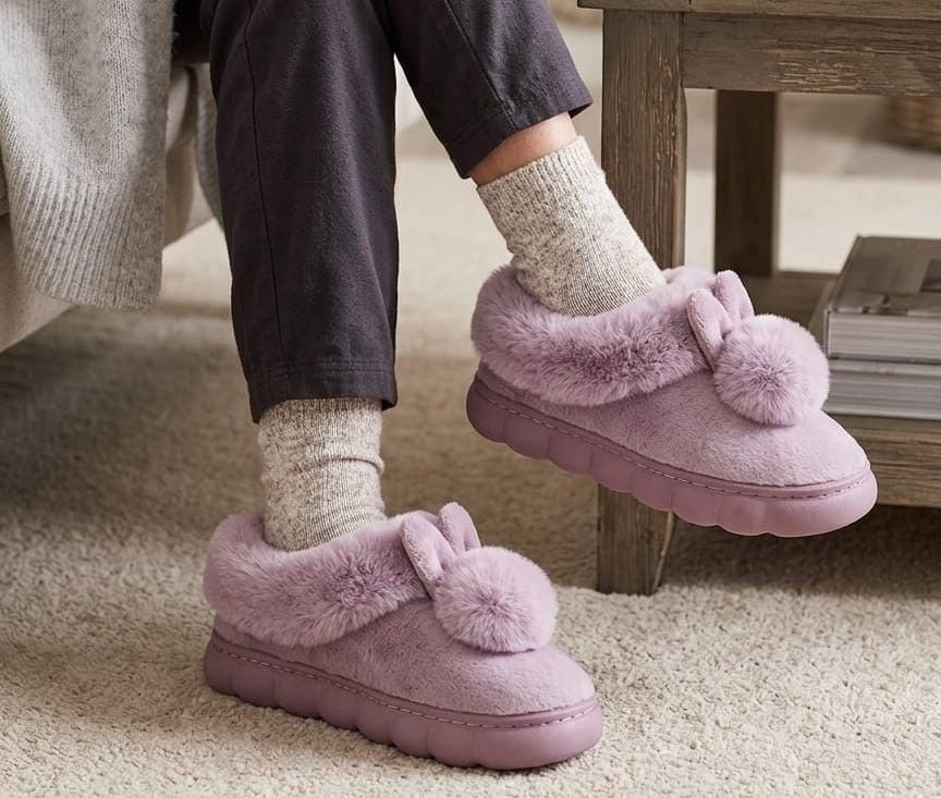 Women’s Bunny Slippers – Ultra Soft Warm Winter Rabbit House Shoes (Fluffy Cozy Indoor Slippers)