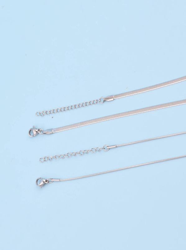 Minimalist Silver Pearl Layered Necklace Set