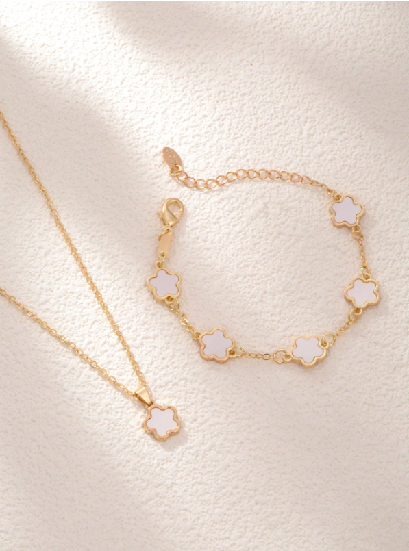Gold Star Flower Necklace & Bracelet Set